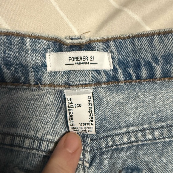 Forever 21 Light Blue Straight Leg Jeans - Picture 3 of 3